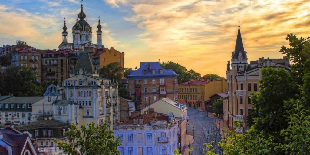 Андріївський узвіз фото KYIV-CITY.COM
