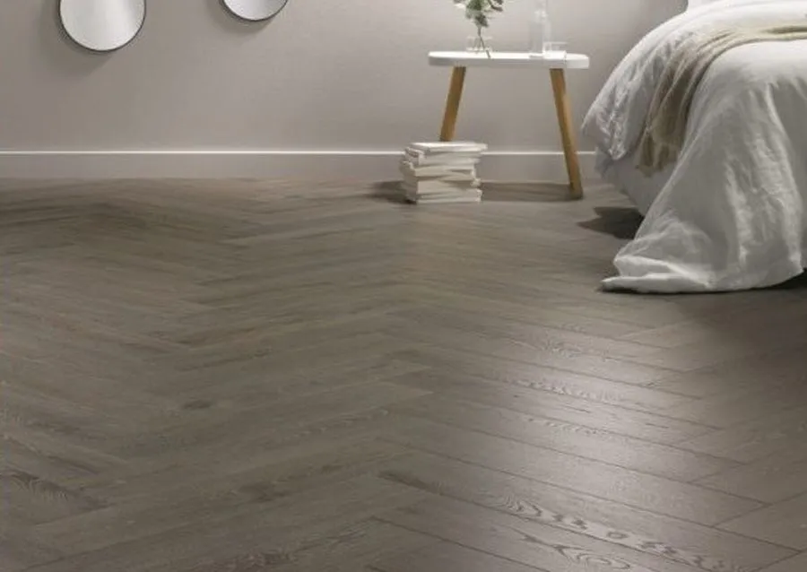 Ламинат Alsaplan Homflor PATIO Baton Rompu - PBR 542 Дуб Аронія