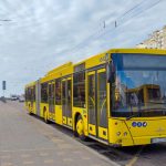 Через нічний напад у столиці перекрито рух громадського транспорту