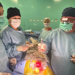 У столиці кардіохірурги витягнули осколок, який застряг біля серця пораненого солдата