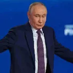 Через суворі санкції один із найбільших імпортерів російської нафти може різко скоротити її закупівлі