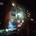 У Києві під час попадання в п’ятиповерховий будинок постраждали четверо осіб